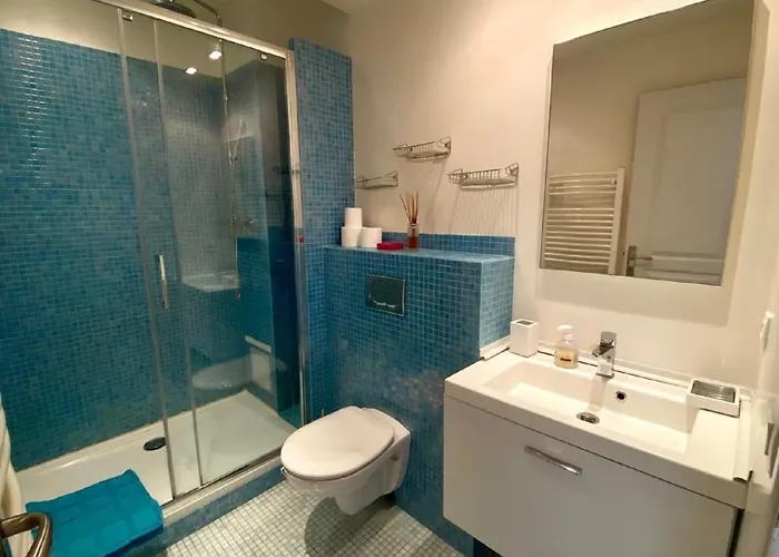 Rossini Flat With Balcony Ницца