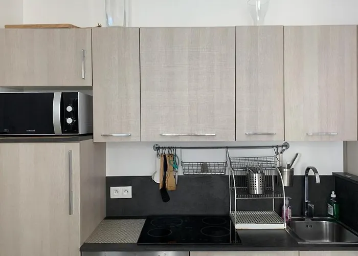 Rossini Flat With Balcony Apartment *